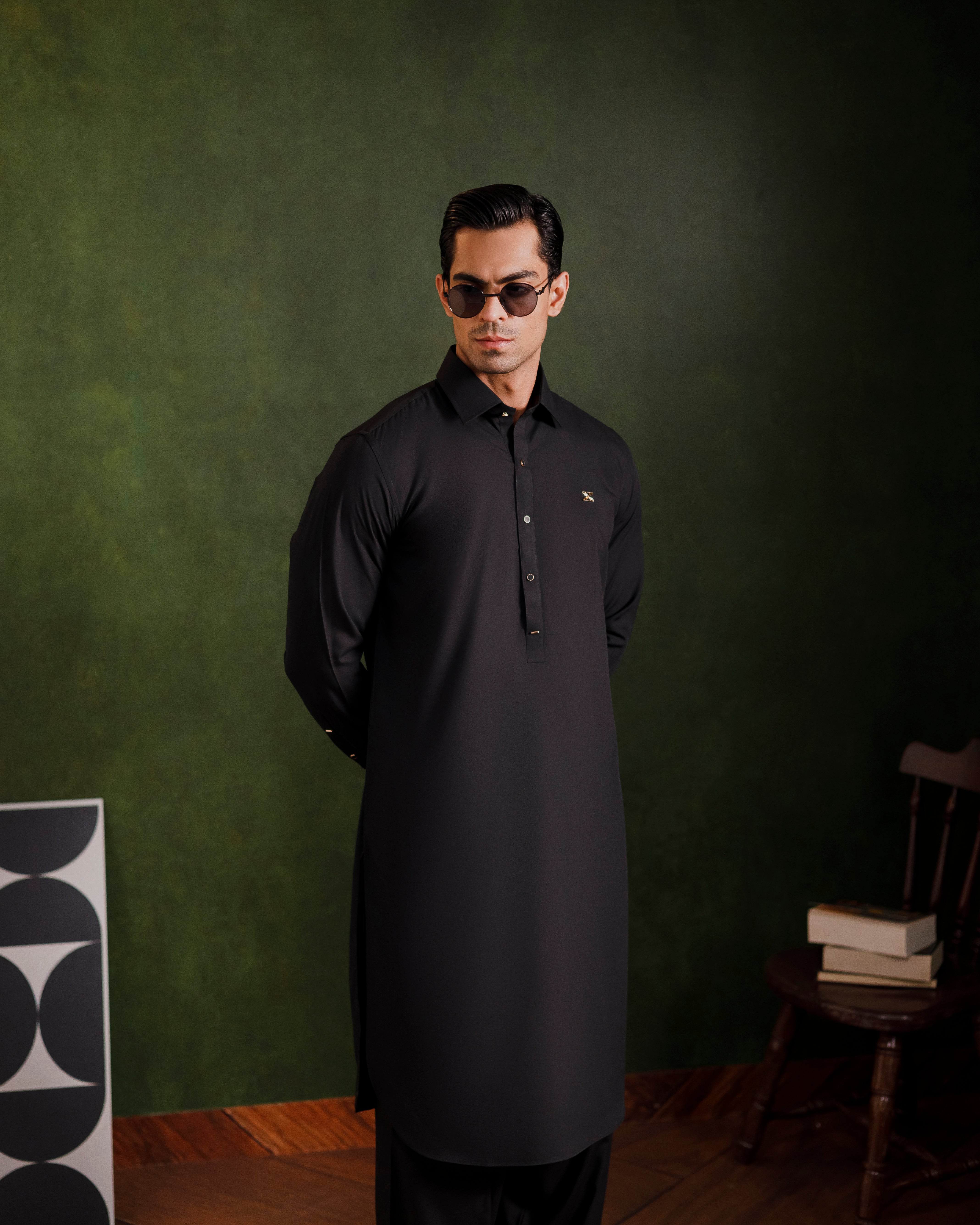 Black signature kameez shalwaar