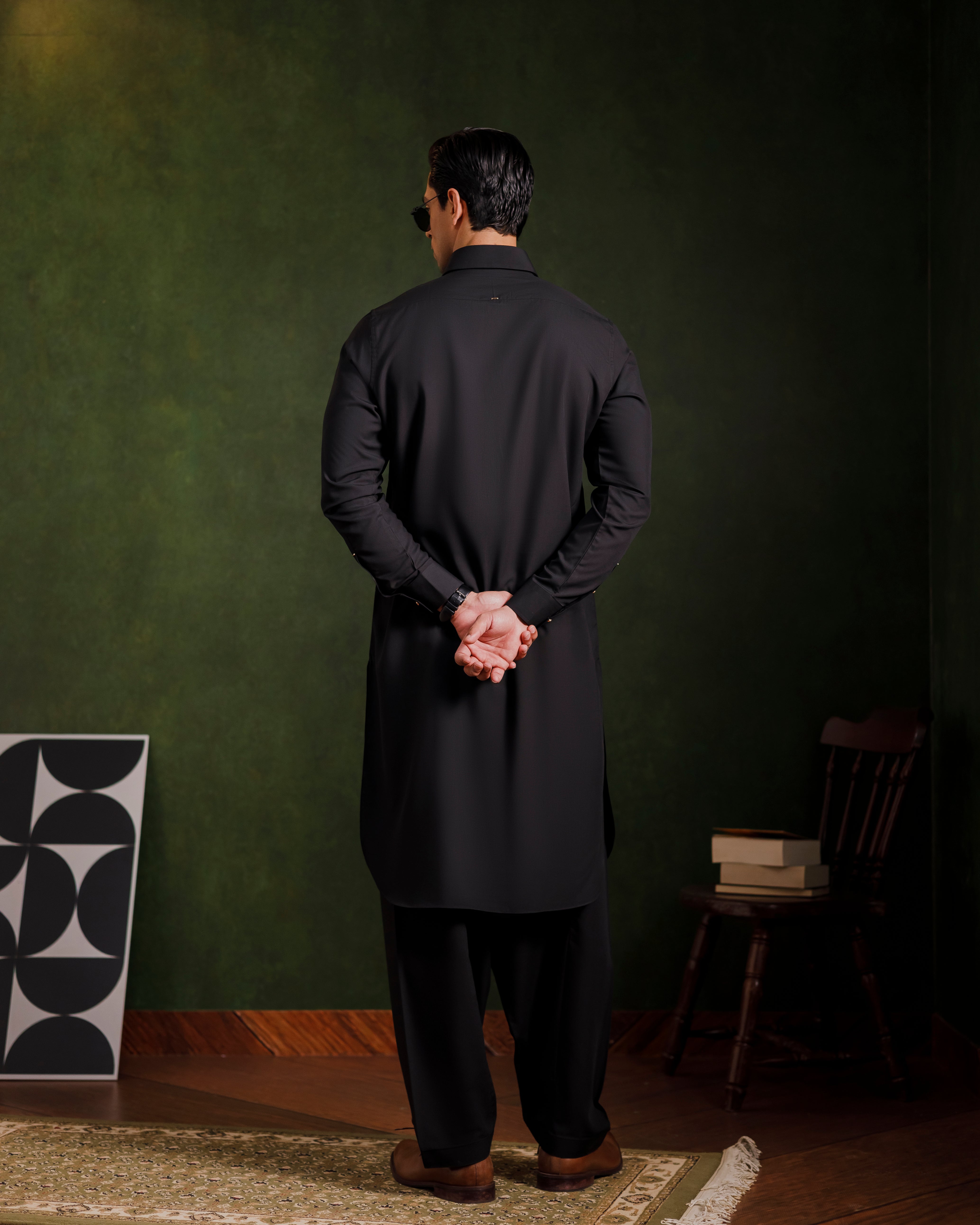 Black signature kameez shalwaar