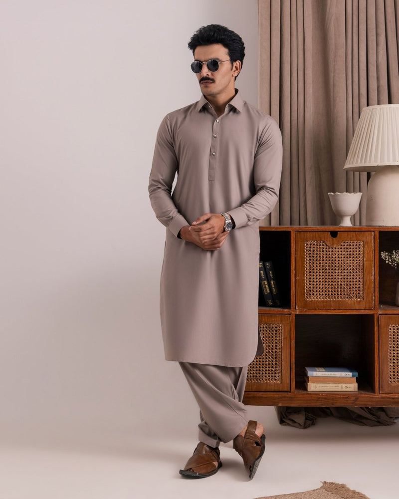 
                  
                    Beige Kameez Shalwar RE’25 - Cotidieready to wear
                  
                