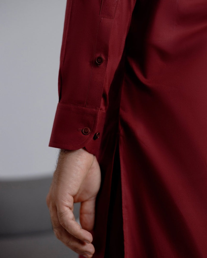 
                  
                    Crimson maroon - Cotidieready to wear
                  
                
