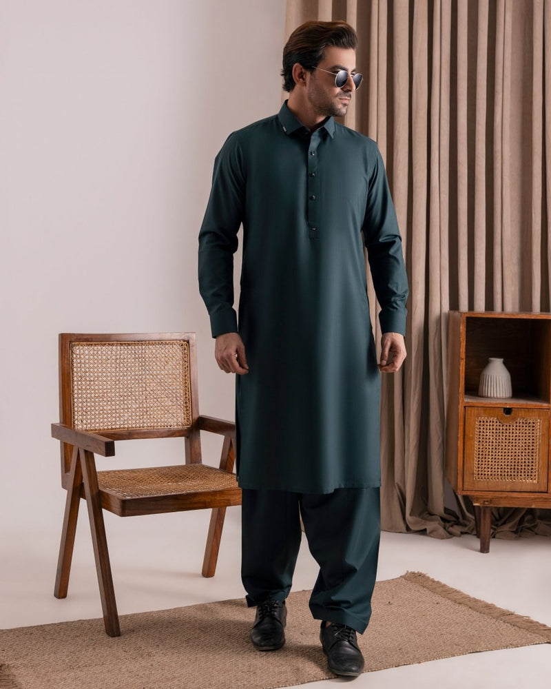 
                  
                    Designer Emerald Green Kameez Shalwar RE’25 - Cotidieready to wear
                  
                
