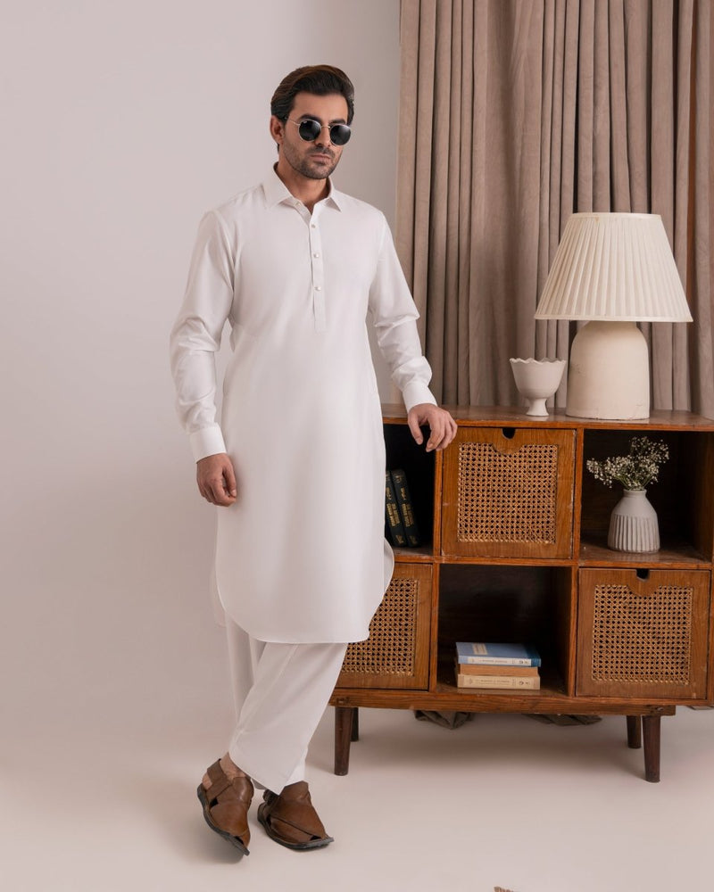 
                  
                    Off White Kameez Shalwar RE’25 - Cotidieready to wear
                  
                