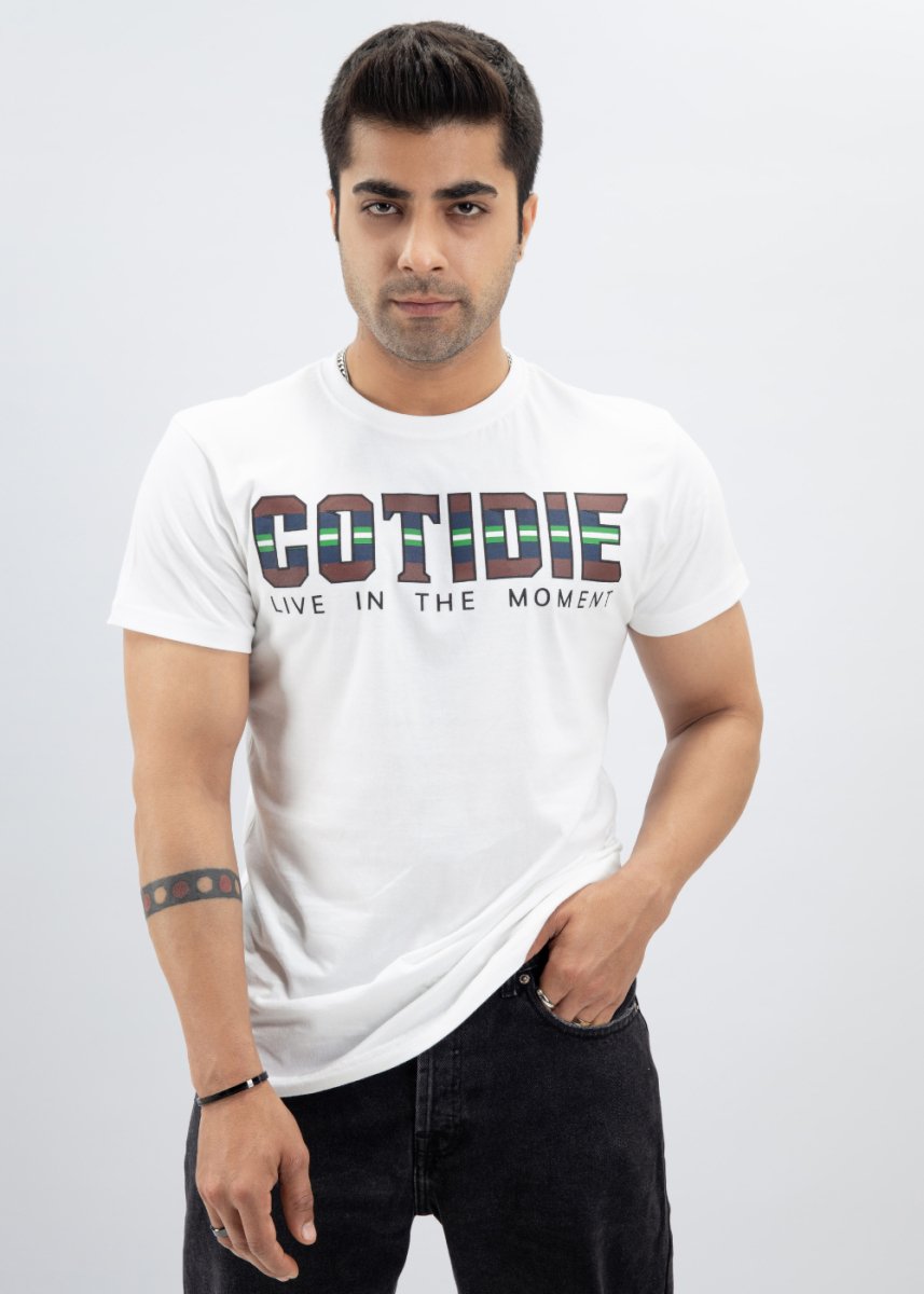 Cotidie Live In The Moment Graphic Tee - Cotidie